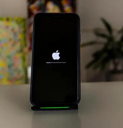 柳河苹果手机维修分享更新iOS 16时卡在滑动升级界面解决办法 